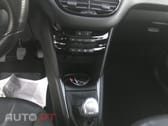 Peugeot 208 1.6 e-HDi Allure