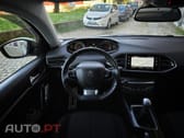 Peugeot 308 1.5 BlueHDi Style J17