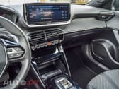 Peugeot 2008 1.2 PureTech Allure EAT8