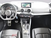 Audi Q2 30TDI S-tronic SLine I.V.A DEDUTÍVEL 