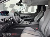 Peugeot 3008 1.6 Hybrid Allure e-EAT8