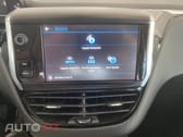 Peugeot 208 1.2 PureTech Signature