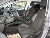 Peugeot 2008 1.2 PureTech Signature