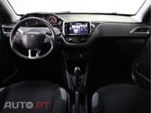 Peugeot 208  1.2 PureTech Style 