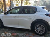 Peugeot E-208 50 kWh Style