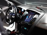 Ford Focus 2.0 EcoBoost ST c/ Pack Pele Desportiva