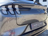Ford Mustang Mach-E AWD PREMIUM