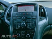 Opel Astra Outro