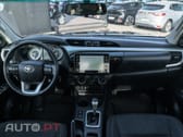 Toyota Hilux 2.4 D-4D 4WD CD Tracker S CA