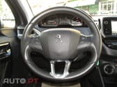 Peugeot 2008 1.2 PureTech Signature