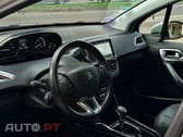 Peugeot 2008 1.2 PureTech Allure EAT6