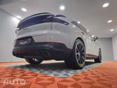 Porsche Cayenne E-Hybrid Black Edition