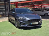 Ford Focus 1.0 EcoBoost Hybrid ST-LINE