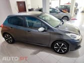 Peugeot 208 1.2 PureTech Signature
