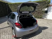 Peugeot 208 1.2 PureTech Signature