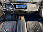 BMW iX xDrive 40 Pack Desportivo