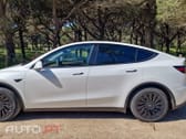 Tesla Model Y RWD