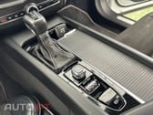 Volvo XC60 2.0 D4 R-Design AWD Geartronic
