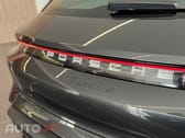 Porsche Taycan 4