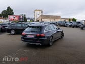 Mercedes-Benz E 300 Outro