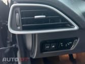 Jaguar XE 2.0 D Prestige