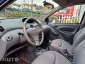 Toyota Yaris 1.0 Base