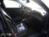 Peugeot 2008 1.2 Hybrid e-DCS6 Style