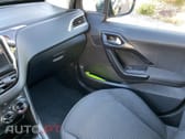 Peugeot 208 1.2 PureTech Style