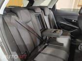 Peugeot 3008 1.6 Hybrid Allure e-EAT8