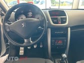 Peugeot 207 1.4 16V Sportium