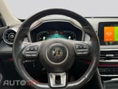 MG EHS PHEV Hybrid Luxury