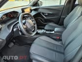 Peugeot 2008 1.2 PureTech Allure EAT8