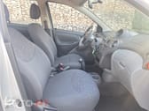 Toyota Yaris 1.0 Luna