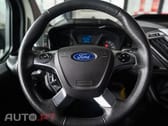 Ford Transit Custom Adaptada p/ 3 cadeiras de rodas