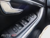 Volvo V40 2.0 D2 R-Design
