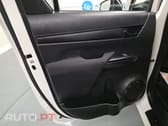 Toyota Hilux 2.4 D-4D 4WD CD CH