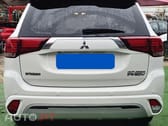 Mitsubishi Outlander 2.4L PHEV TWIN MOTOR 4WD INVITE