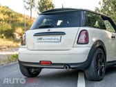 MINI Cooper Cooper D