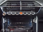 Peugeot 2008 1.2 PureTech Allure EAT8