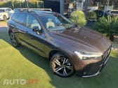 Volvo XC60 2.0 T6 PHEV R-Design AWD