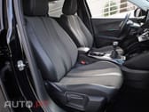 Peugeot 2008 1.2 Pure Tech Allure