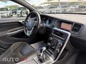 Volvo V60 2.0 D3 R-Design