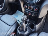 MINI Cooper D AUTO 5 Portas