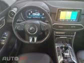 MG EHS PHEV Luxury