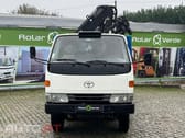 Toyota Dyna 280 GRUA + ESTRADO