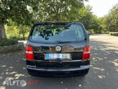 Volkswagen Touran 1.9 TDi Highline EC 7L