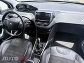 Peugeot 2008 1.6 e-HDi Allure