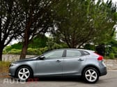 Volvo V40 D2