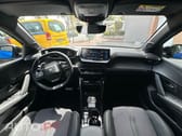 Peugeot 208 1.2 PureTech GT EAT8