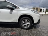 Peugeot 2008 PureTech 100 Active